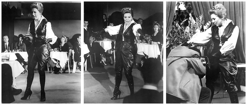 25P Women of Absolute Power
