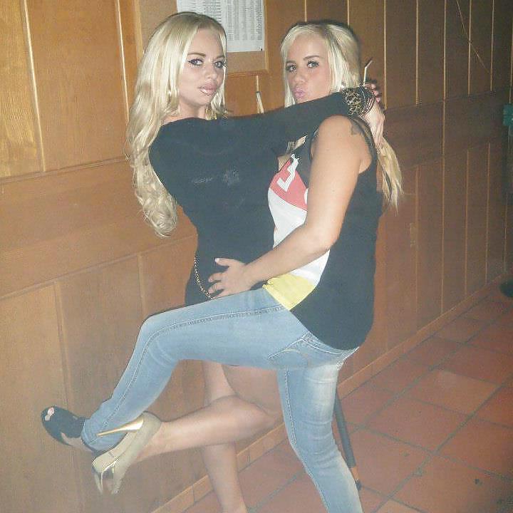 18P Georgeous Dutch chick Sam 2