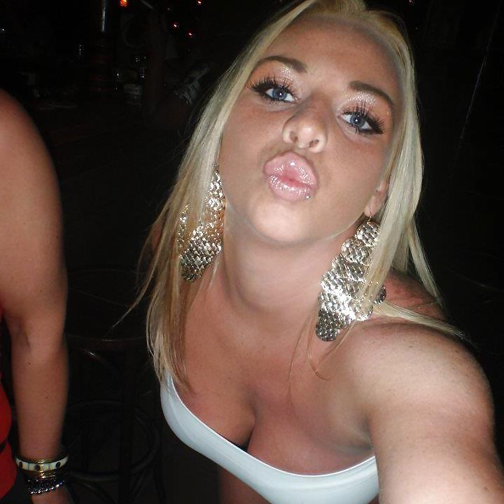 18P Georgeous Dutch chick Sam 2