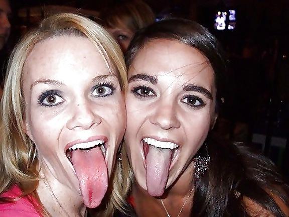 11P Küken mit unheimlich langen Zungen 4