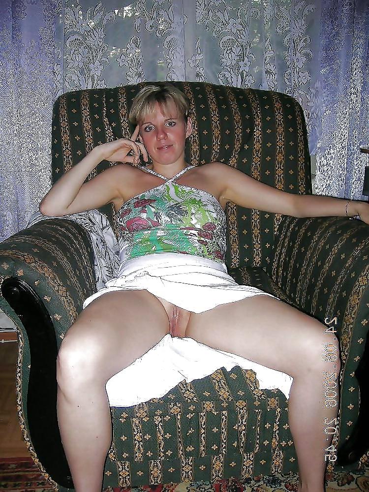18P Singl Milfs at Home -77-