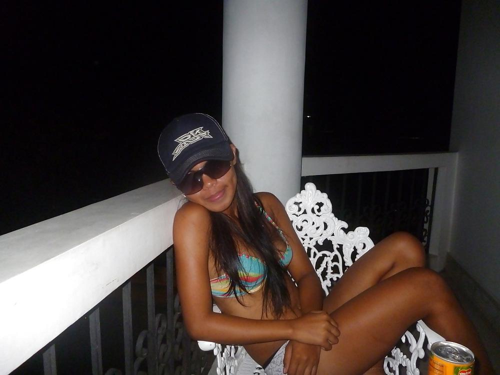 11P My 18 Year old Filipina Sex Doll