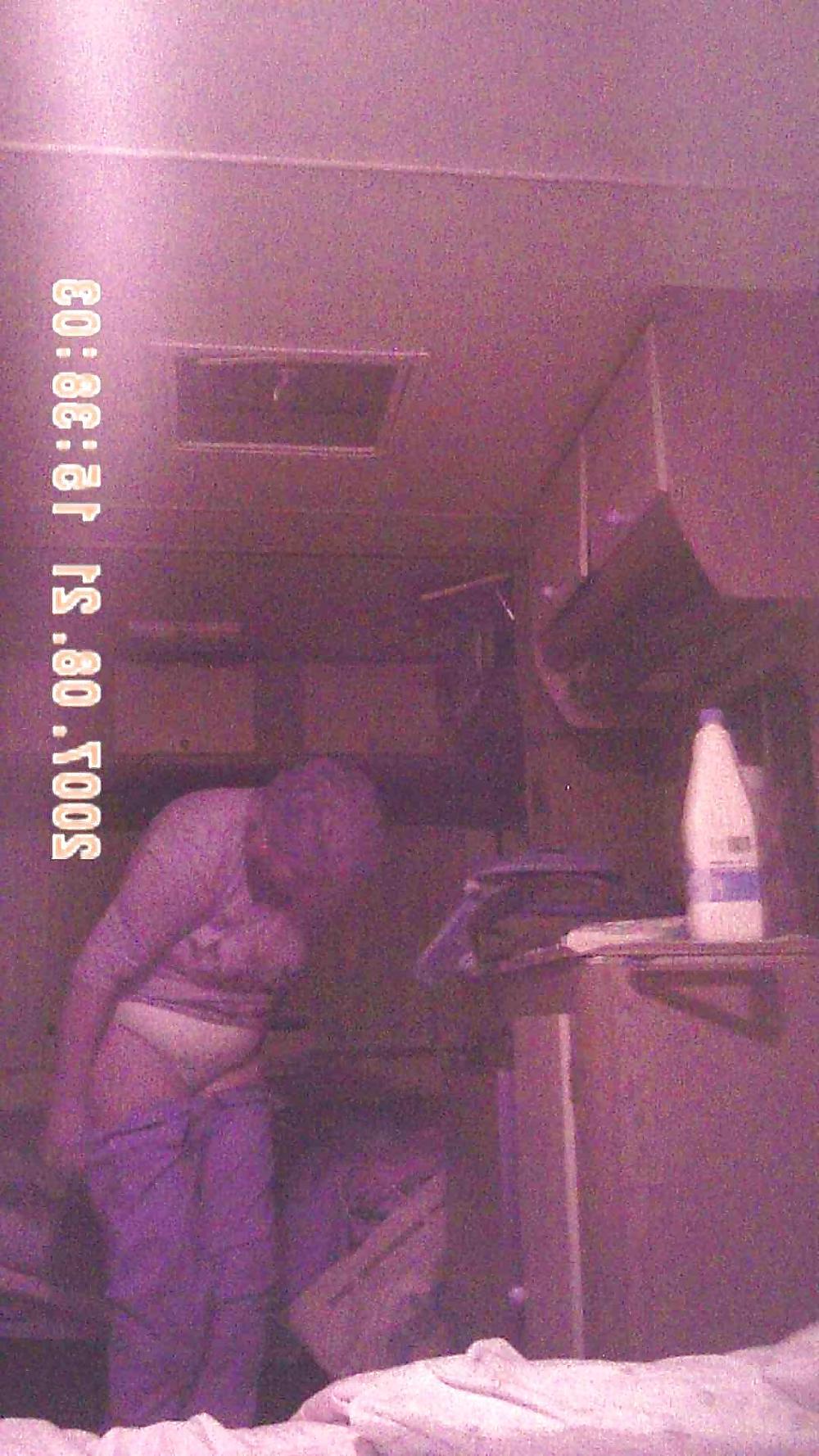 7P MIA SUOCERA FOTO TRATTE DA UN VIDEO - MY MOTHER IN LAW