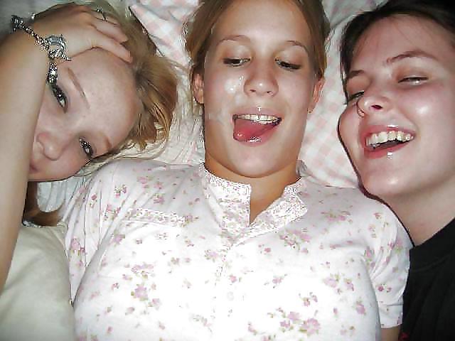 18P Singl Teens at Home -155-