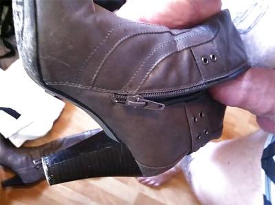 10P Boots off a girl I had with me home