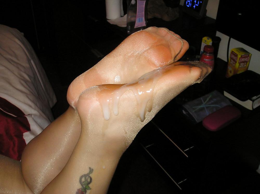25P Gloss tan pantyhose tights
