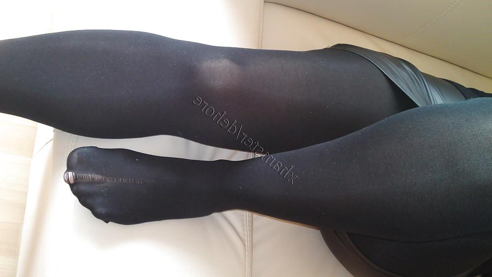 25P Turkish Mature Serpil Pantyhose Collection