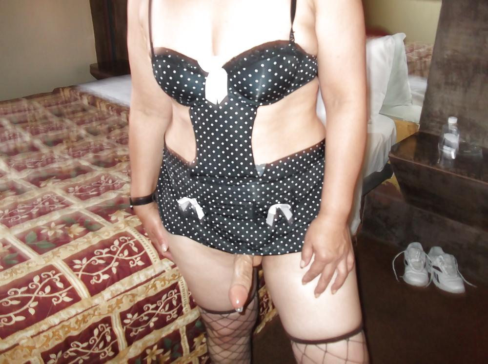 11P My Mexican Wife and her strapon