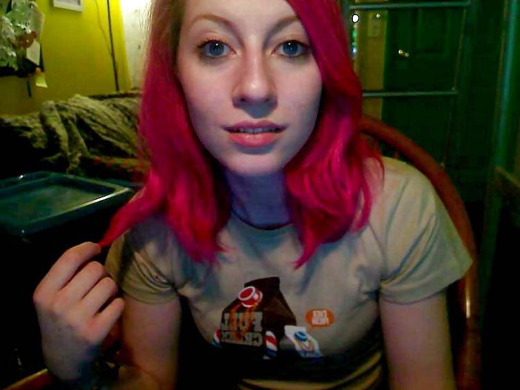 12P Punky Ex Girlfriend Naked At Home