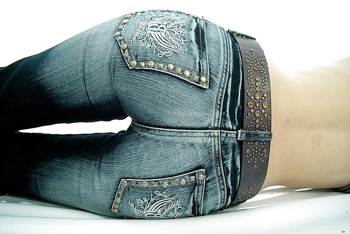 14P Jeans Butt