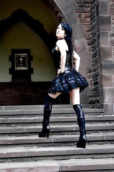 25P Gothic V