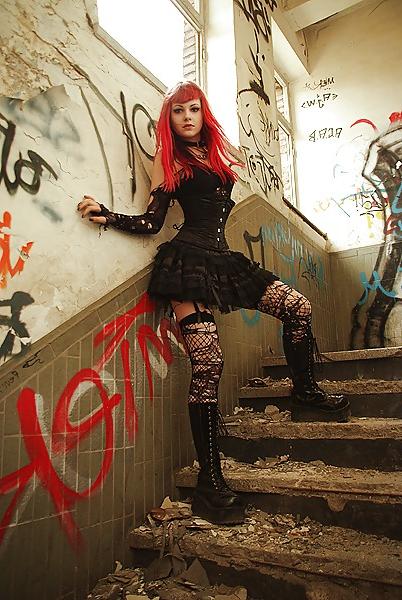 25P Gothic V