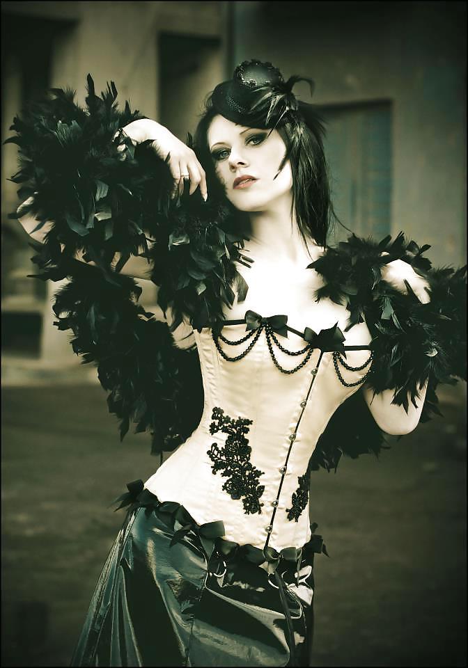 25P Gothic V