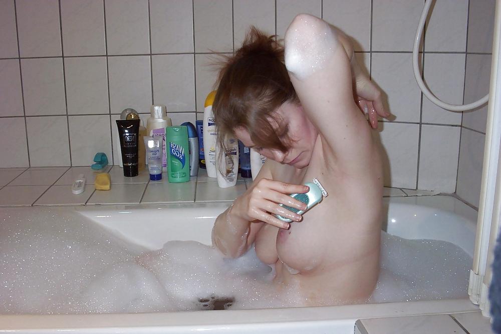 13P Blonde german girl in the bathtube - N. C. 