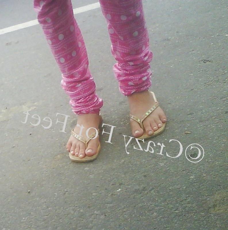 25P Indian Feet