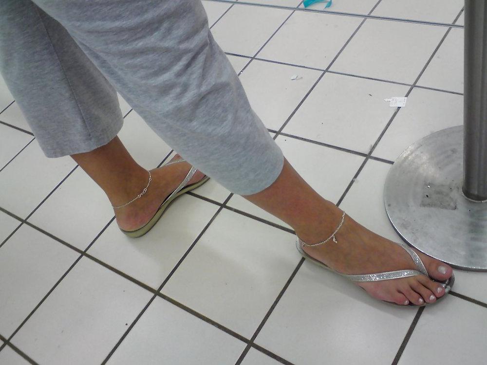 25P Indian Feet