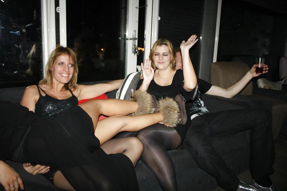 20P Dutch mature mom Barbara has party with friends in Nylon