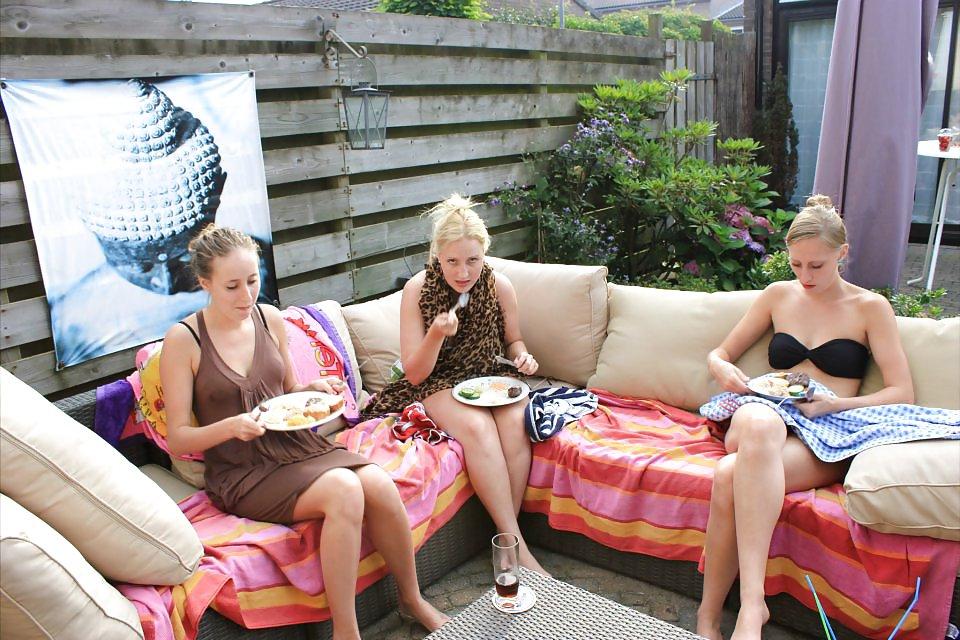 12P Which one off these Dutch slut like you to fuck and how?