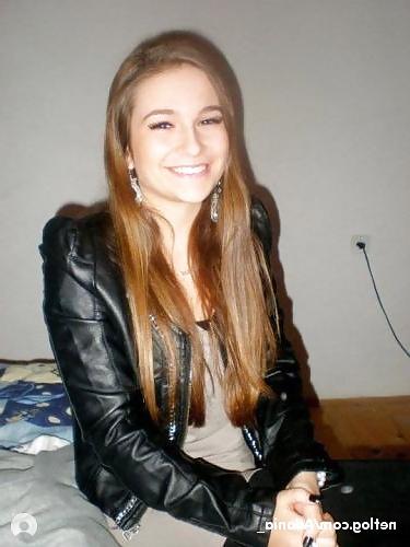 25P Dutch Teens in Leather Jackets