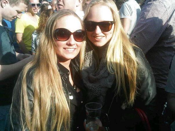 25P Dutch Teens in Leather Jackets
