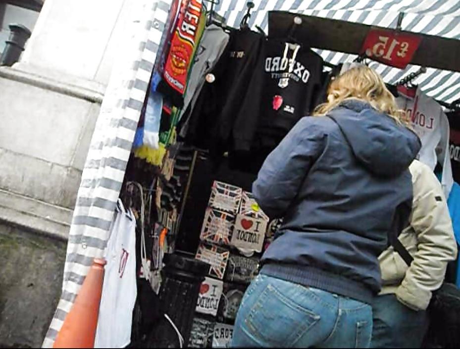 7P PAWG on the street