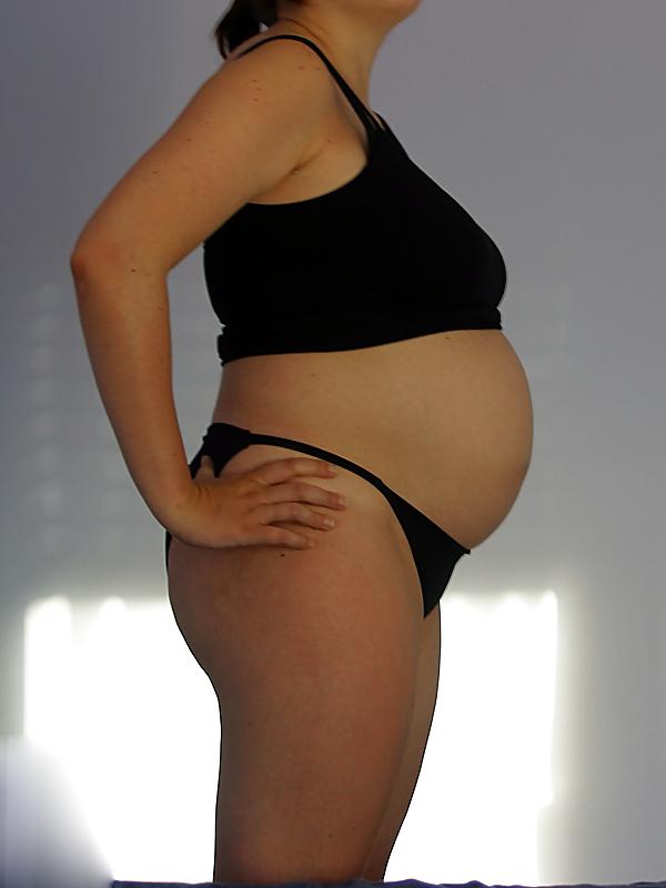 19P Candid pregnant......