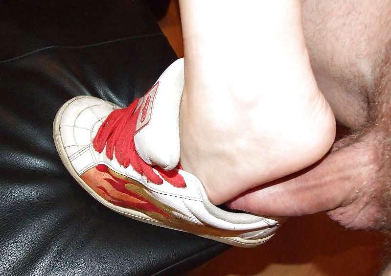 16P Preview Shoejobs mit Buffalo Adidas Superstar Nike Cortez