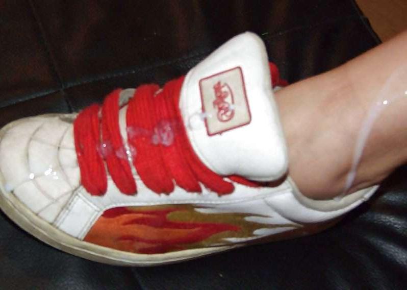 16P Preview Shoejobs mit Buffalo Adidas Superstar Nike Cortez