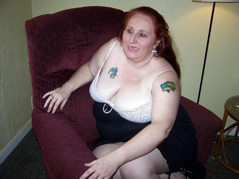 12P Sexy bith in pantyhose