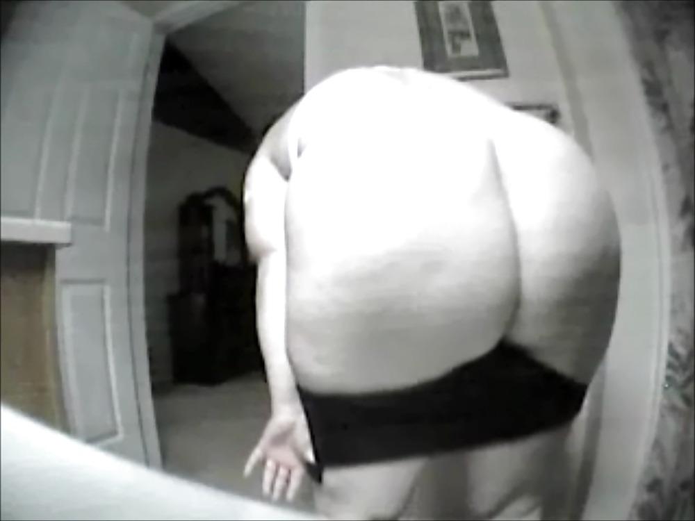 19P More of wife's ass
