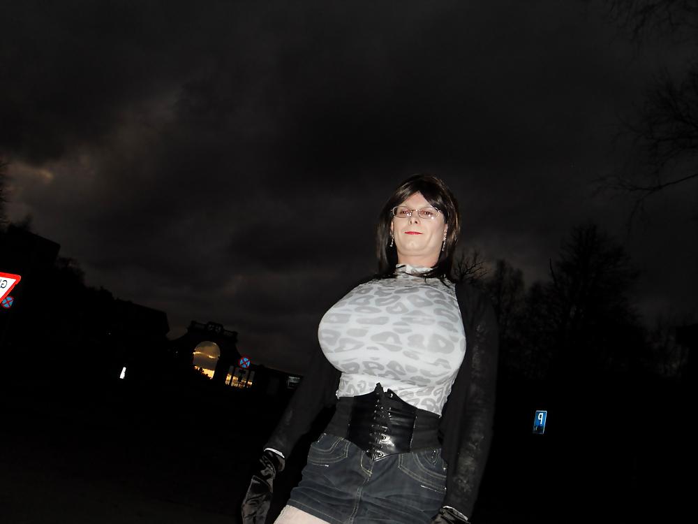 11P Dogging 22nd April