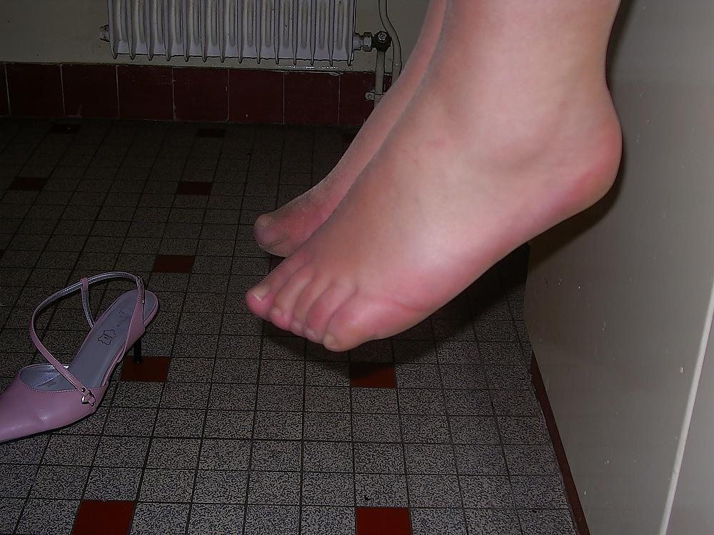 18P Feet of my friend girl