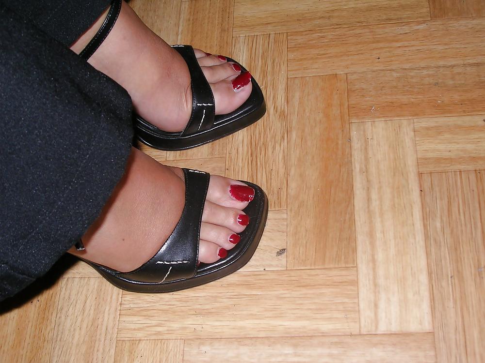 18P Feet of my friend girl