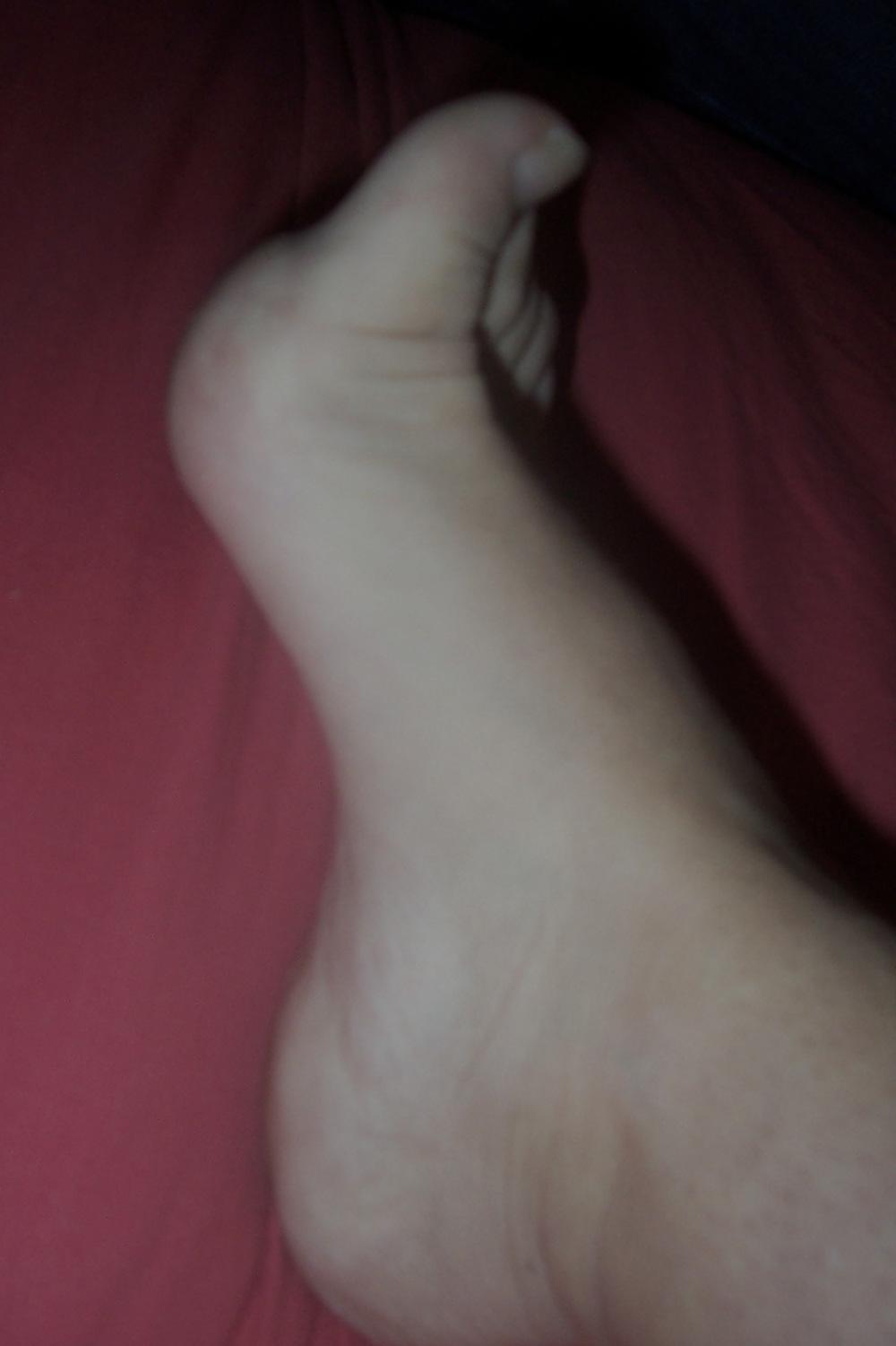 18P Feet of my friend girl