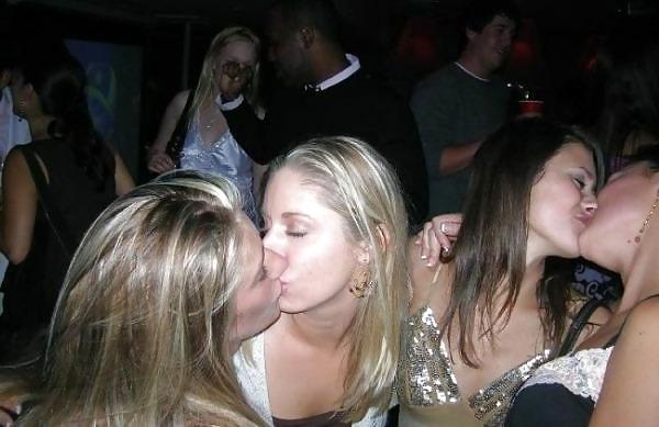 25P Sexy Party Girls