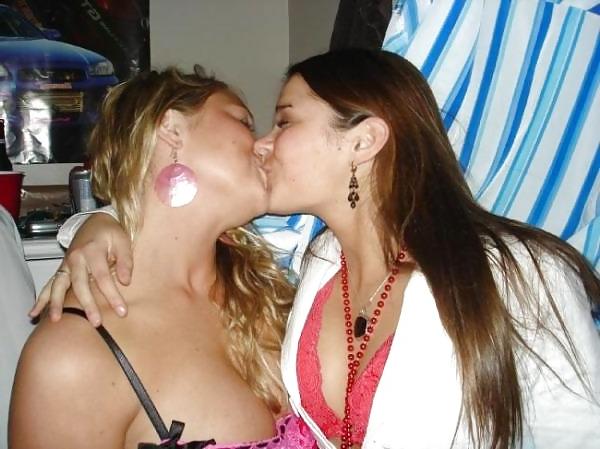 25P Sexy Party Girls