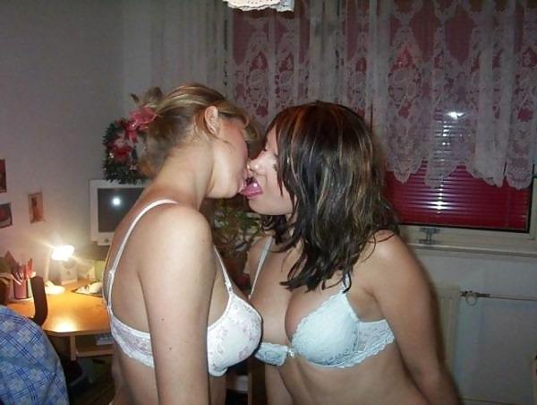 25P Sexy Party Girls