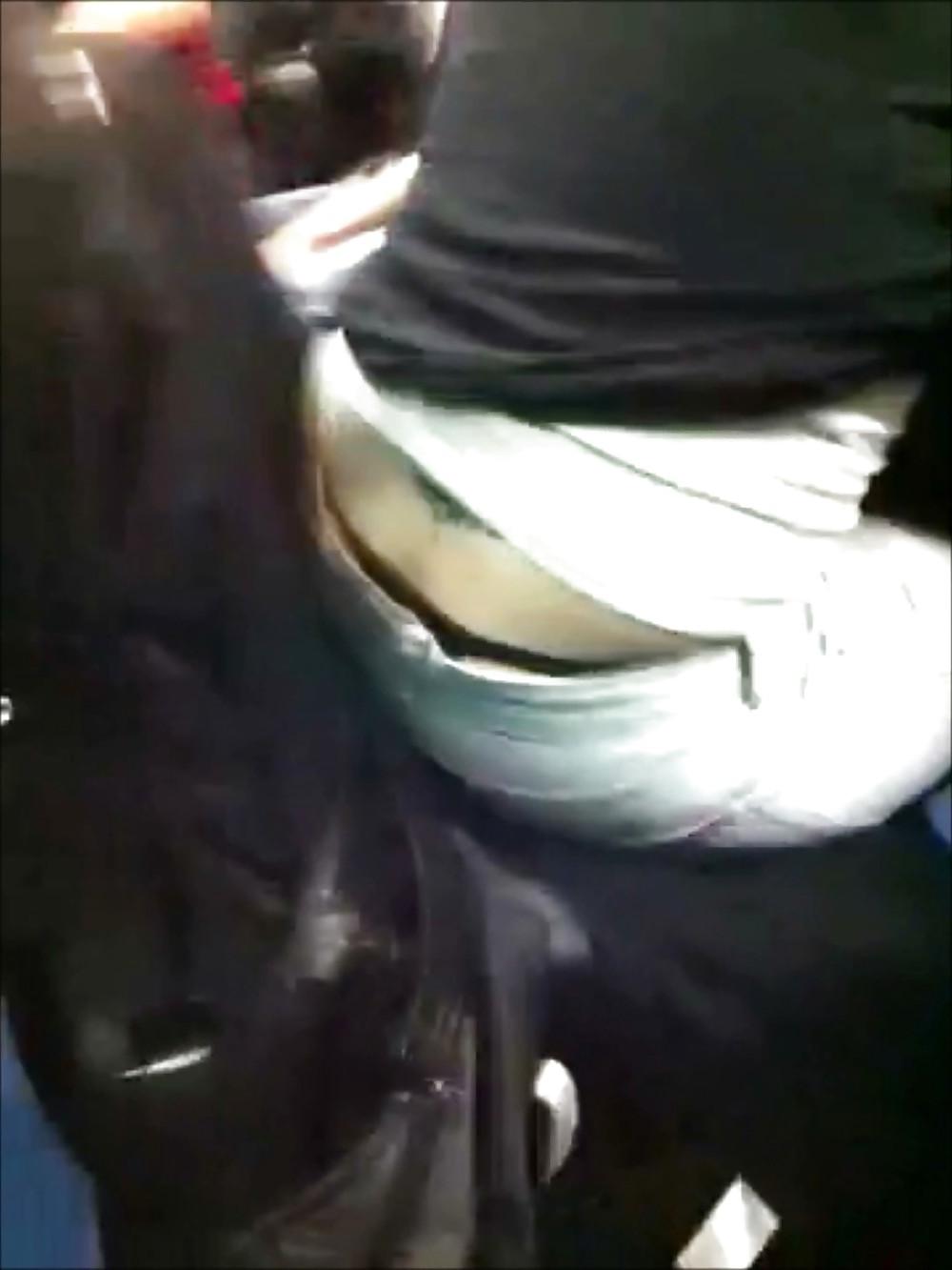 11P Visible thongs(string) and panties