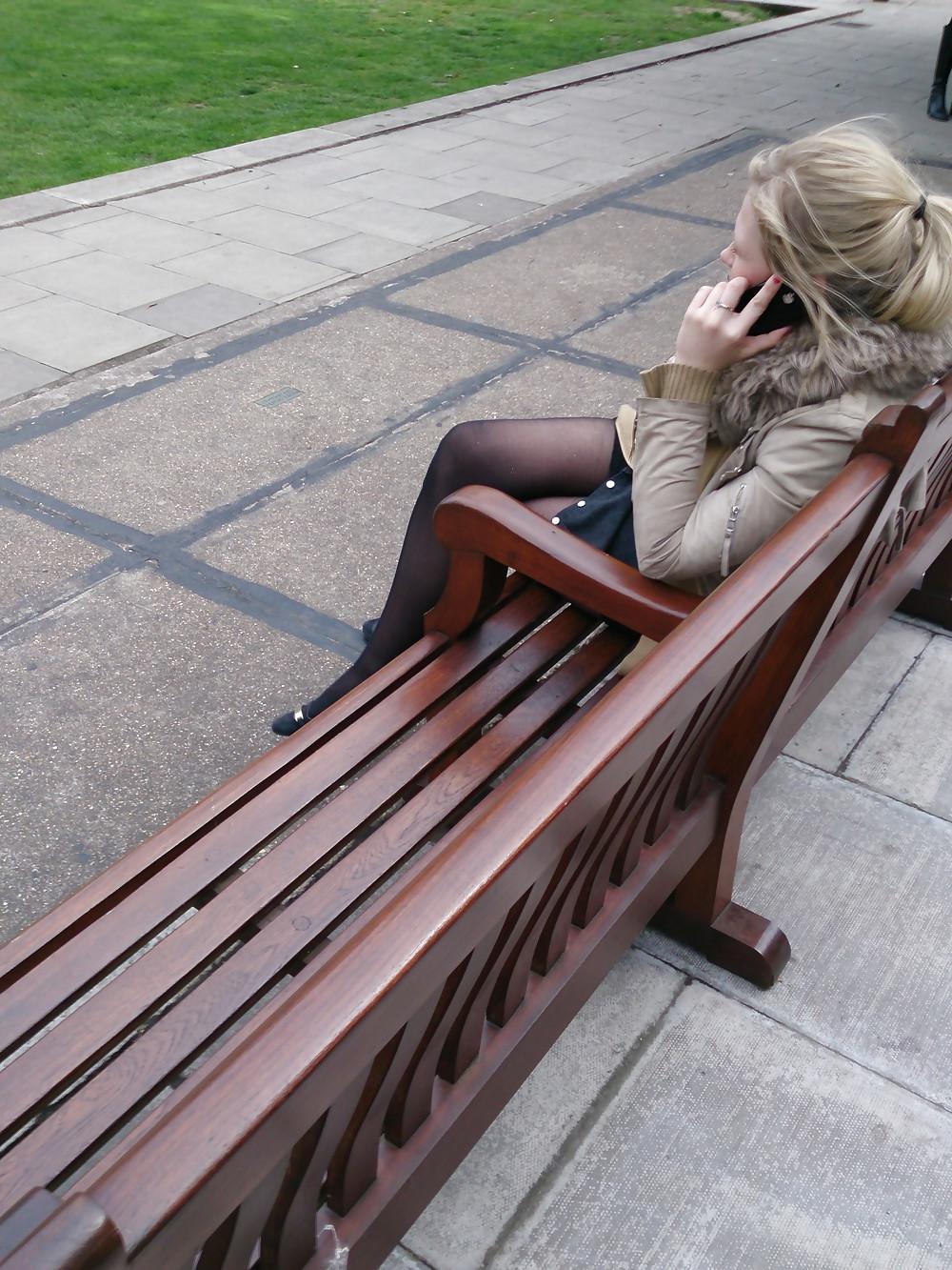 25P Candid legs and stockings pantyhose from London