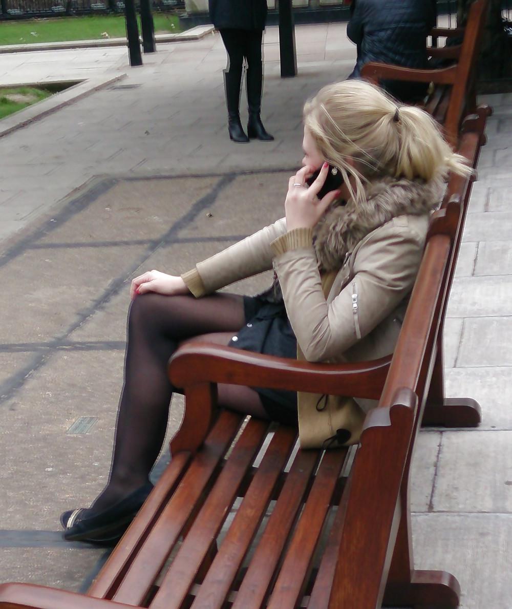 25P Candid legs and stockings pantyhose from London