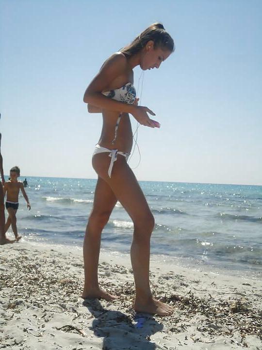 25P Teens on holiday part1