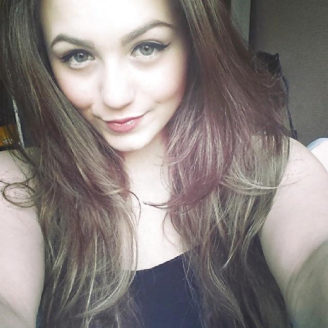 25P Dutch slut 9