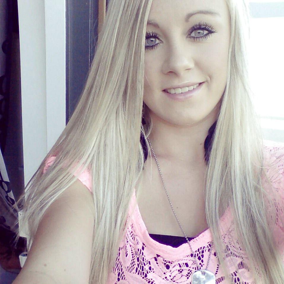 25P Dutch slut 15