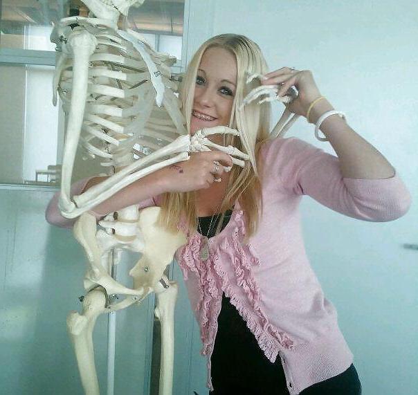 25P Dutch slut 15