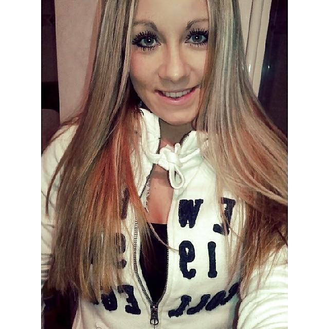 25P Dutch slut 15