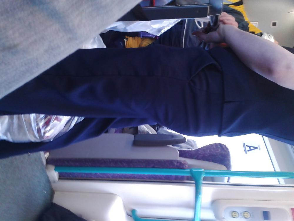 19P Candid ass cameltoe