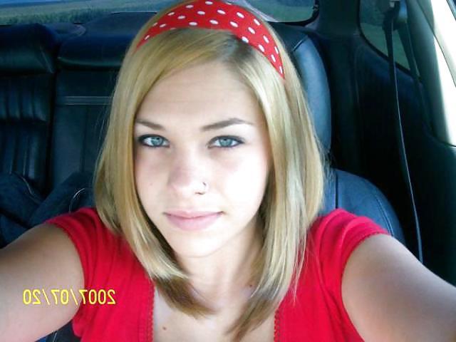 8P Sara, friend of my ex gf. ex wife of my buddy