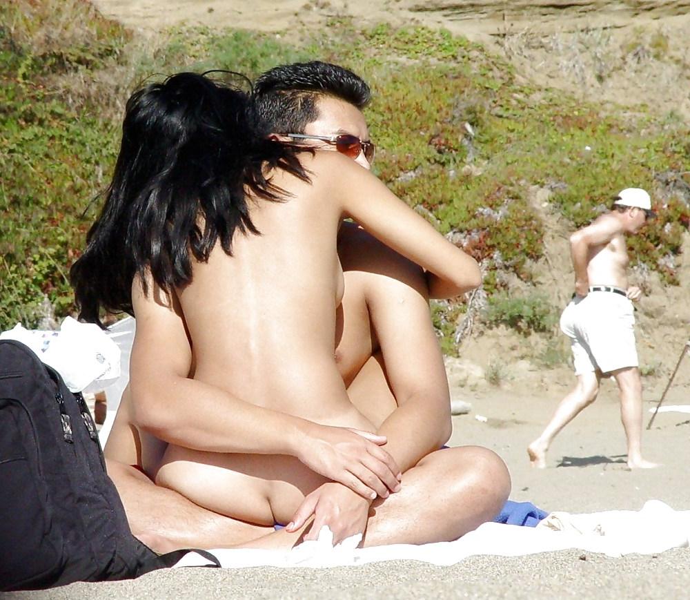 25P Naked under the sun 5
