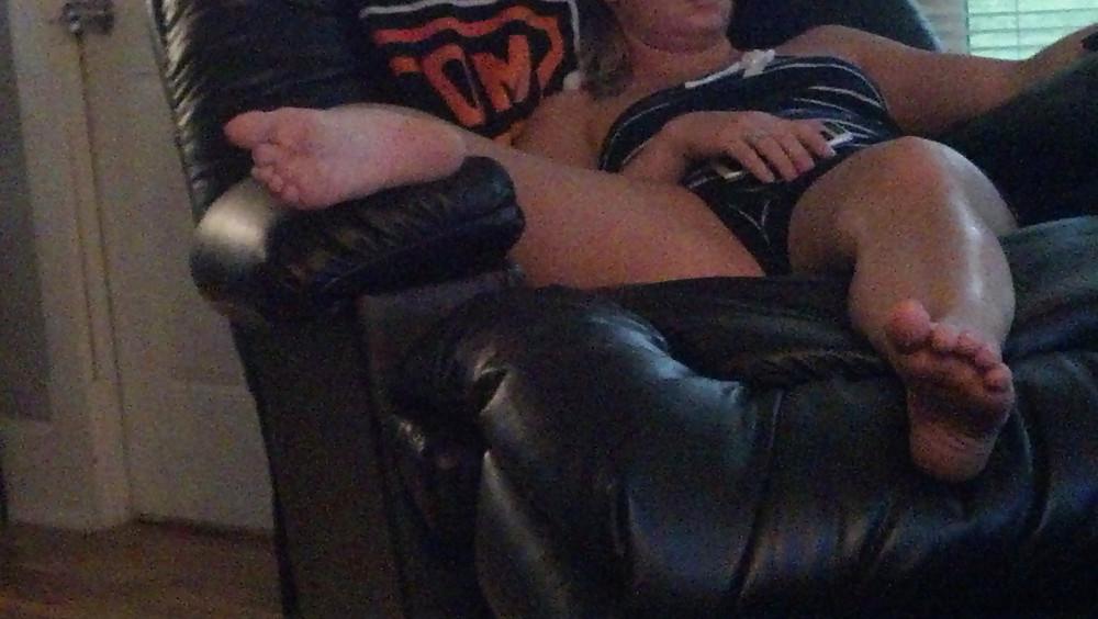 10P Wifes  feet