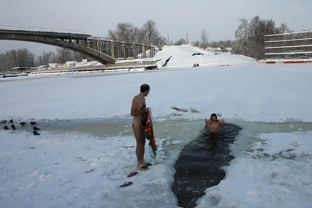 25P A swim in the ice water